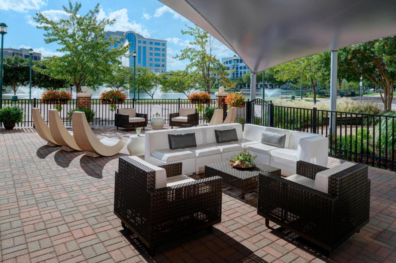 Newport News Marriott At City Center Exterior photo